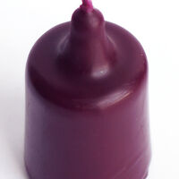 Восковая свеча-столбик фиолетовая
