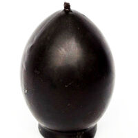 Восковая свеча-яйцо черная с полынью