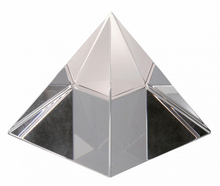 Хрустальная пирамидка 110ммХ110мм