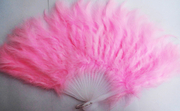 Веер из перьев индейки розовый